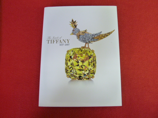 【世界を魅了したティファニー　The Jewels of TIFFANY】入荷しましたの画像
